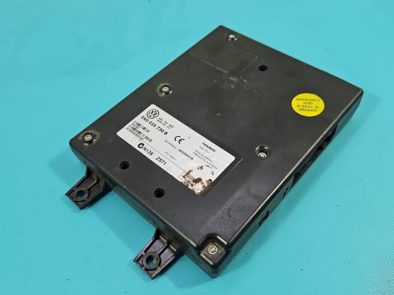 Блок керування модуль Volkswagen Tiguan 5N0035730B