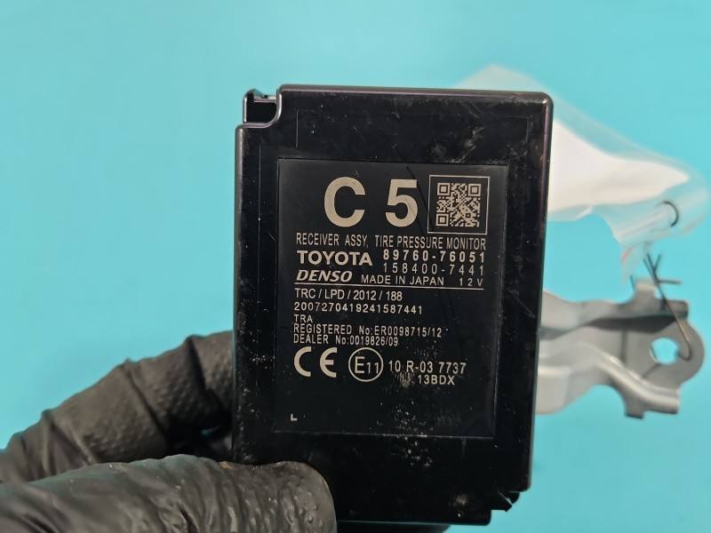 Блок керування модуль Lexus CT 89760-76051 — фото деталі 5