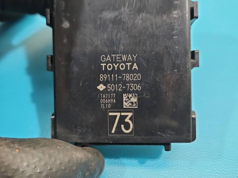 Блок керування модуль Lexus NX 89111-78020 — фото деталі 3