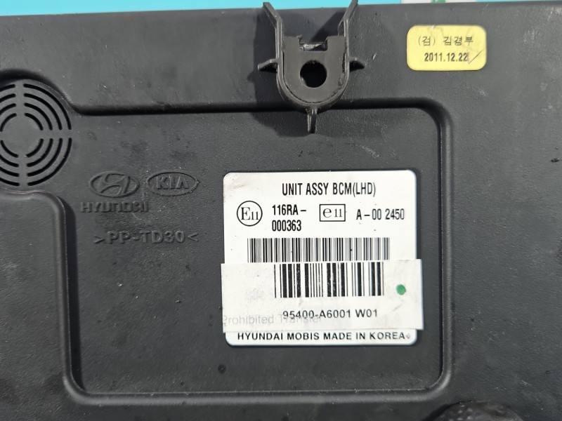 Блок керування модуль Hyundai I30 95400-A6001W01 — фото деталі 6