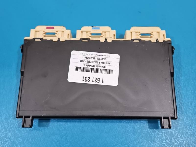Блок керування модуль Mercedes A W176 A2468200526 — фото деталі 5