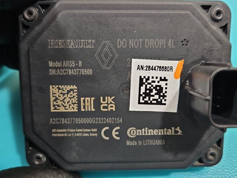 Блок керування модуль Dacia Sandero 284476680R — фото деталі 3