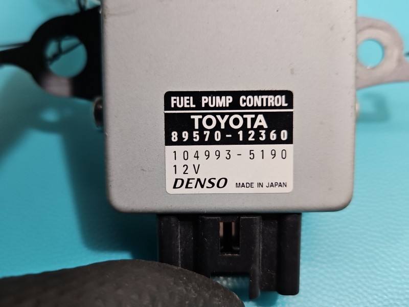 Блок керування модуль Toyota Auris 89570-12360 — фото деталі 3