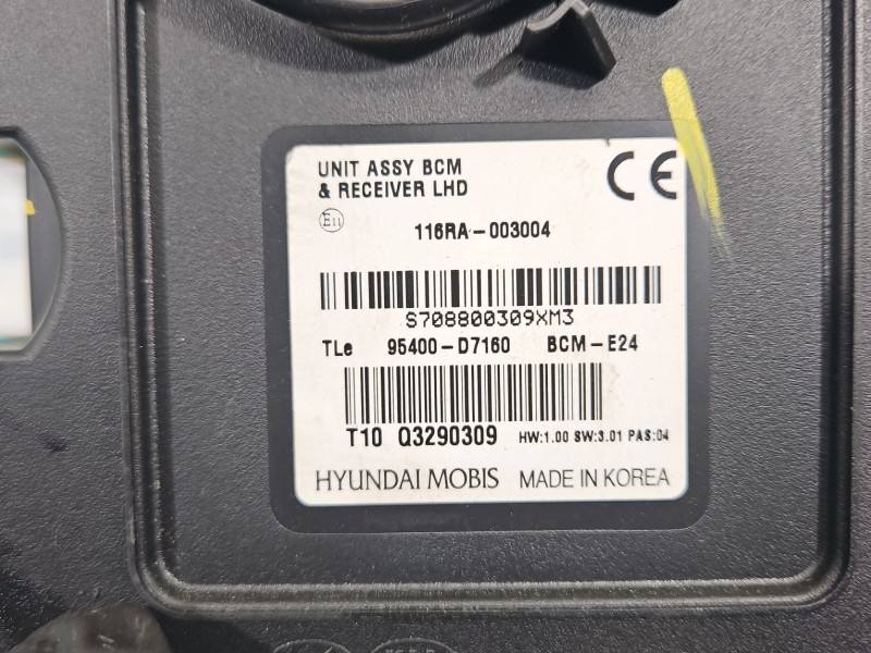 Блок управления модуль Hyundai Tucson 95400-D7160 — фото детали 3
