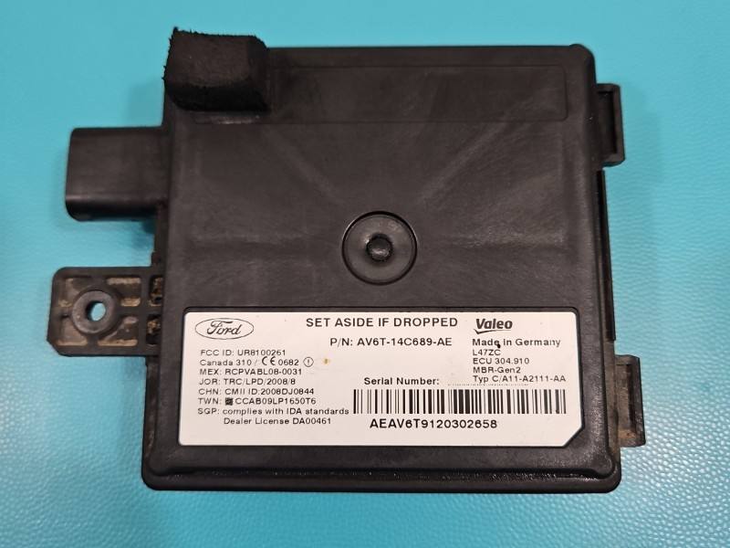 Блок керування модуль Ford Focus AEAV6T9120302658 — фото деталі 2