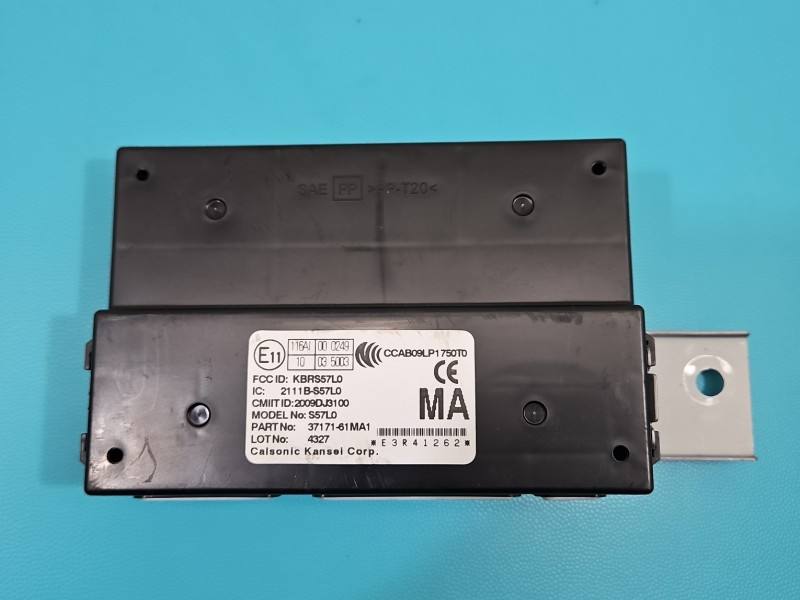 Блок керування модуль Suzuki Sx4 37171-61A1 — фото деталі 2