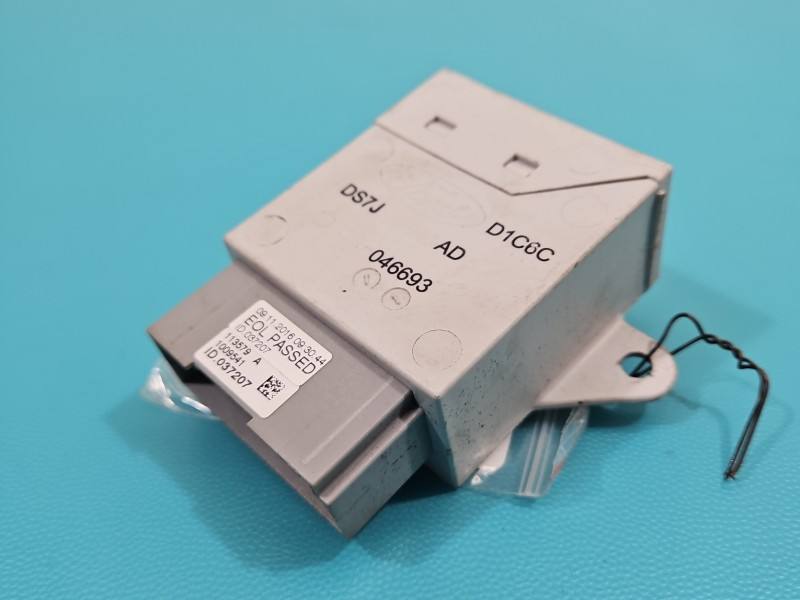 Блок управления модуль Ford Mondeo DS7J-14F546-AD