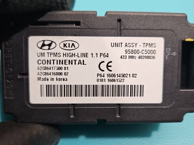 Блок керування модуль Kia Sorento 95800-C5000 — фото деталі 3