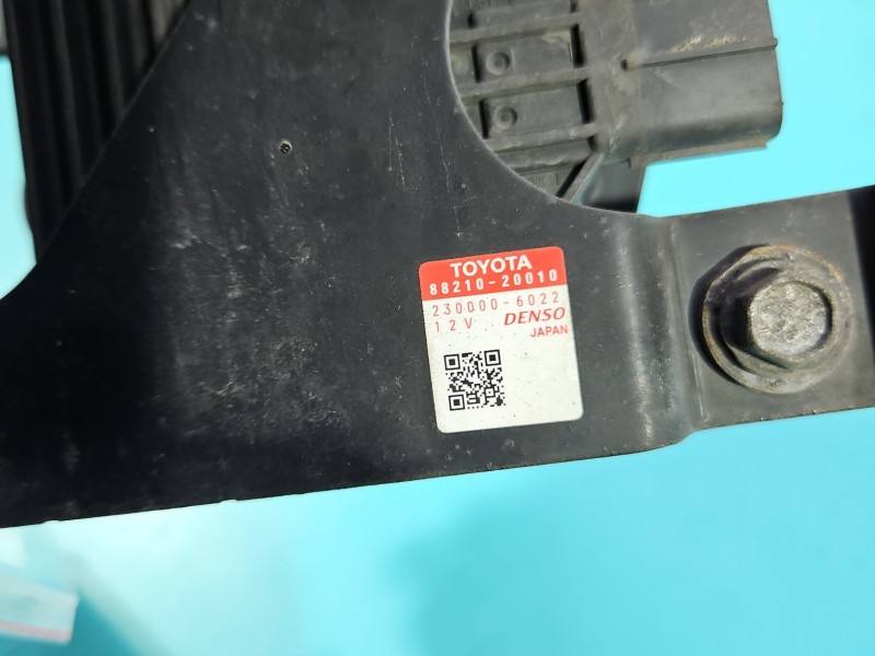 Блок керування модуль Toyota Avensis T27 88210-20010 — фото деталі 8