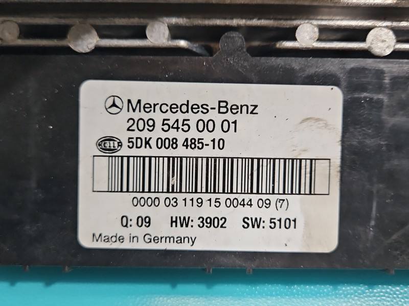 Блок керування модуль Mercedes C W203 2095450001 — фото деталі 4