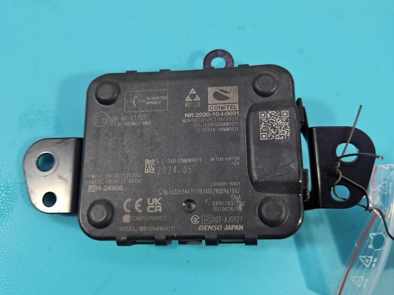 Блок керування модуль Suzuki Vitara 3F100-69T00 — фото деталі 2