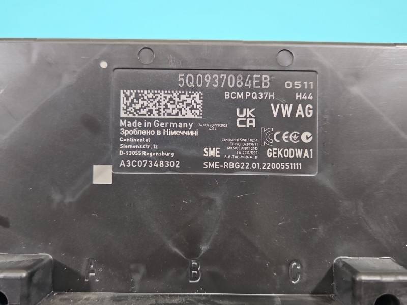 Блок керування модуль Skoda Kodiaq 5Q0937084EB — фото деталі 5