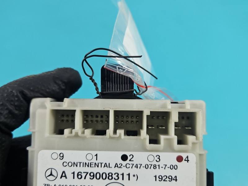 Блок керування модуль Mercedes E W213 A1679008311 — фото деталі 3