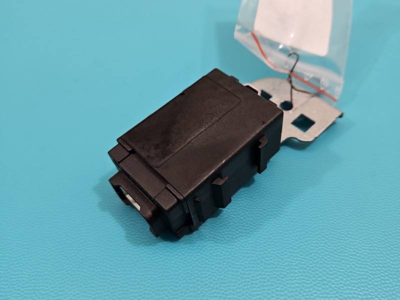 Блок керування модуль Nissan Qashqai 284T1-HV00A