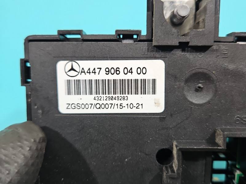 Блок керування модуль Mercedes Vito A4479060400 — фото деталі 4