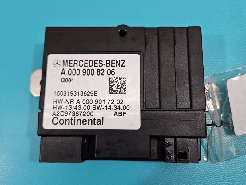 Блок керування модуль Mercedes Vito A0009008206 — фото деталі 2