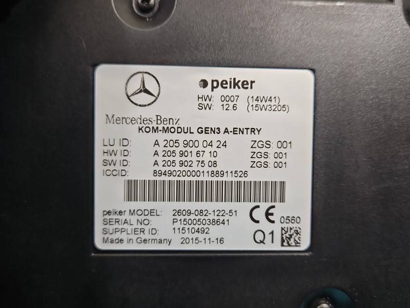 Блок керування модуль Mercedes E W212 A2059000424 — фото деталі 3