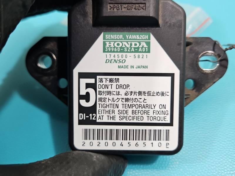 Блок управления модуль Honda Jazz 39960-SZA-A01 — фото детали 3