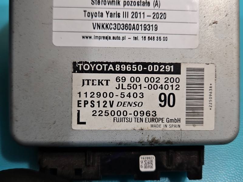 Блок керування модуль Toyota Yaris 3 89650-0D291 — фото деталі 3