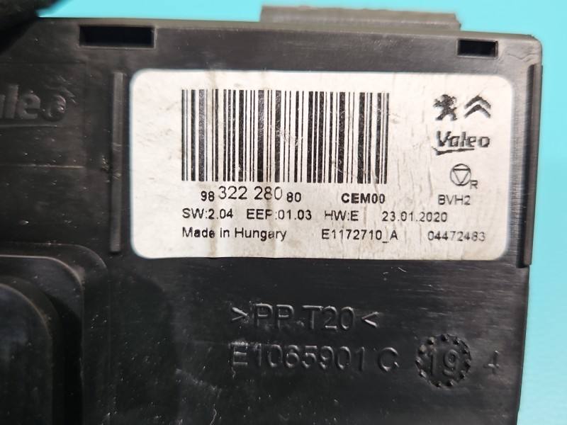 Блок керування модуль Peugeot Expert 9832228080 — фото деталі 3