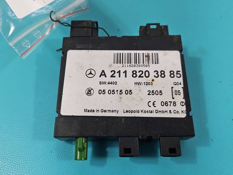 Блок керування модуль Mercedes CLS C219 A2118203885