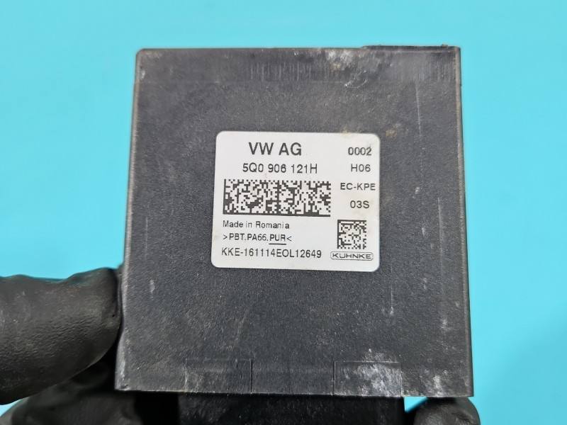 Блок керування модуль Volkswagen Golf 7 5Q0906121H — фото деталі 5
