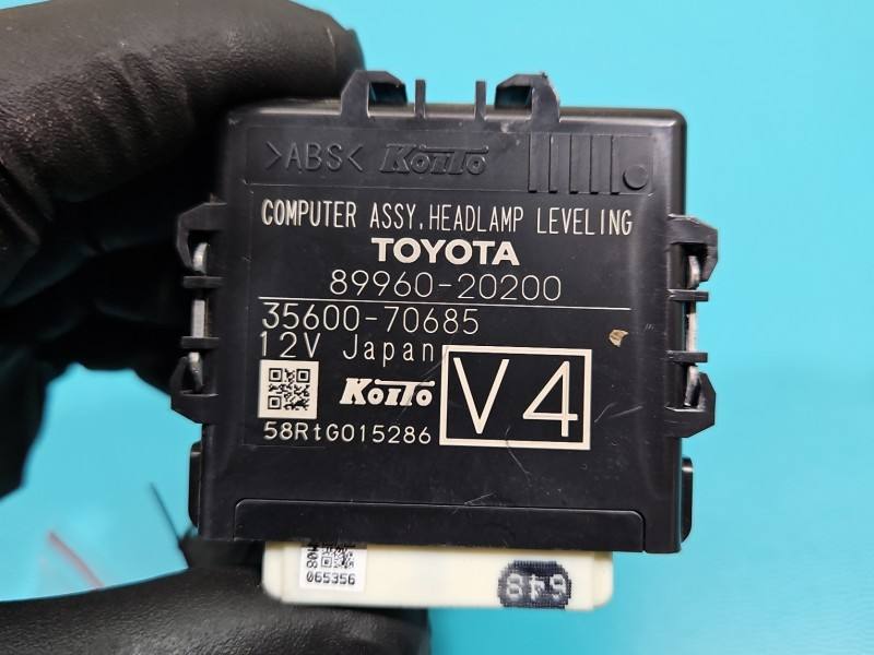 Блок керування модуль Toyota Avensis T27 89960-20200 — фото деталі 3