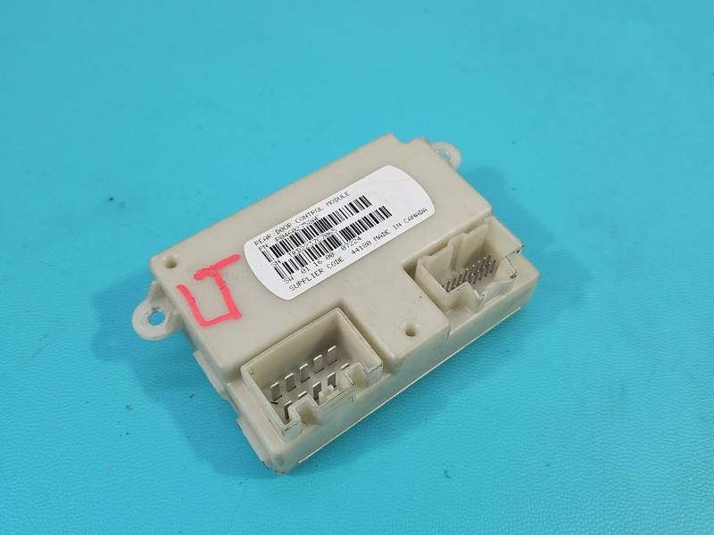 Блок керування модуль Chrysler Voyager P04602758AF