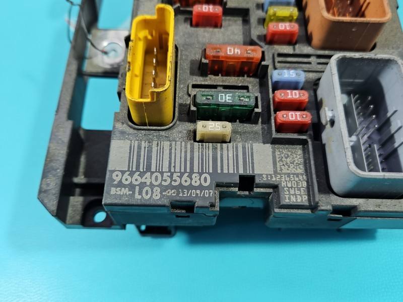Блок керування модуль Citroen C4 9664055680 — фото деталі 5