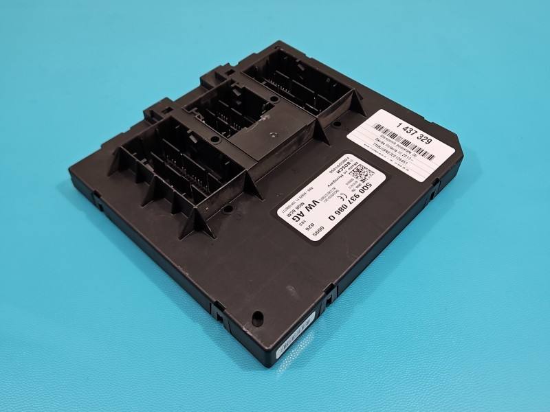 Блок керування модуль Skoda Octavia 3 5Q0937086Q