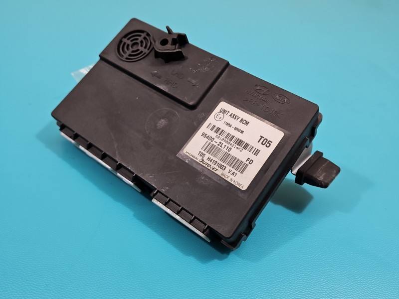 Блок управления модуль Hyundai I30 95400-2L110