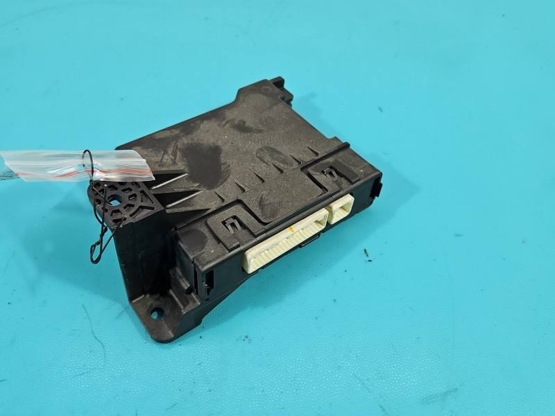 Блок управления модуль Toyota Auris 88650-02D70