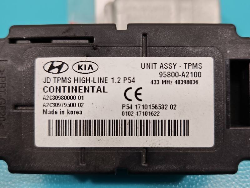 Блок керування модуль Kia Ceed 95800-A2100 — фото деталі 3