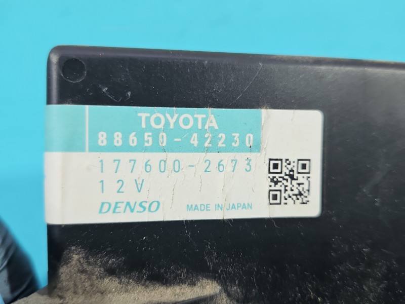 Блок управления модуль Toyota Rav4 88650-42230 — фото детали 3