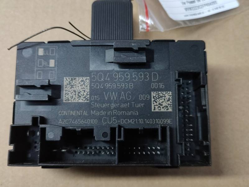 Блок керування модуль Volkswagen Passat B8 5Q4959593D