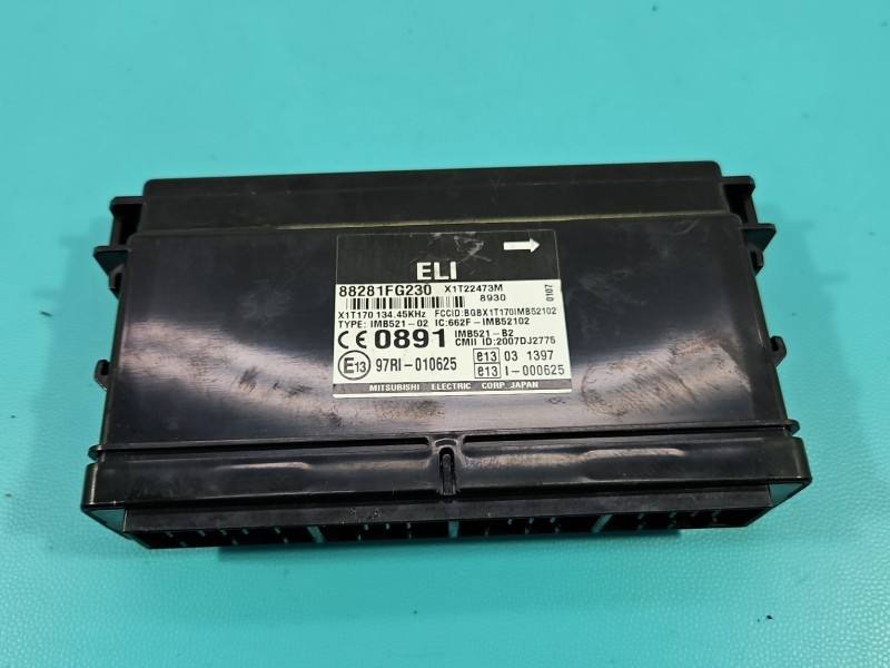 Блок керування модуль Subaru Impreza 88281FG230 — фото деталі 3