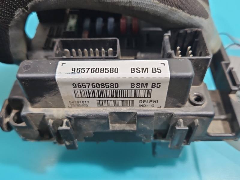 Блок керування модуль Peugeot Partner 9657608580 — фото деталі 3