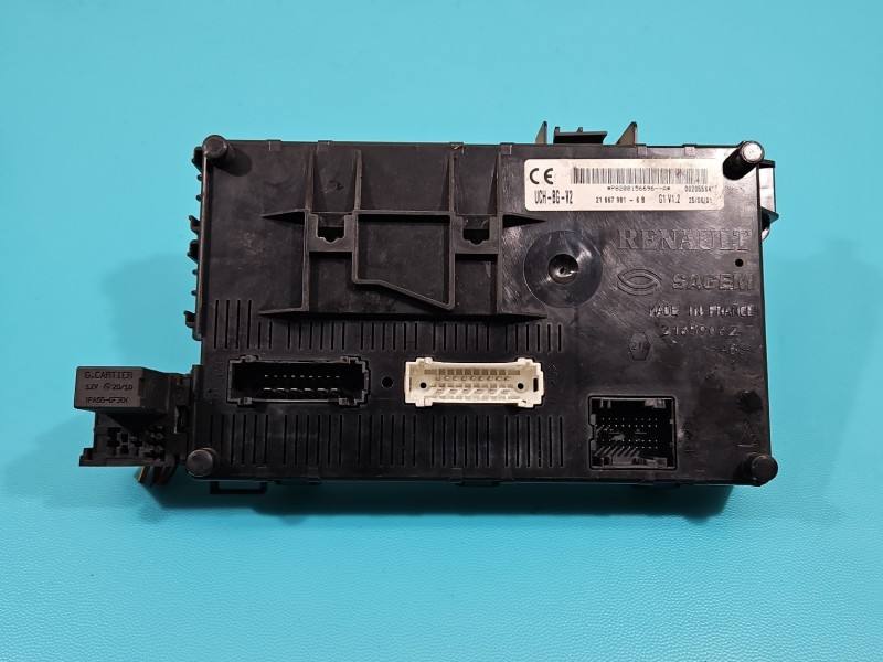 Блок управления модуль Renault Clio 8200156696-A — фото детали 2