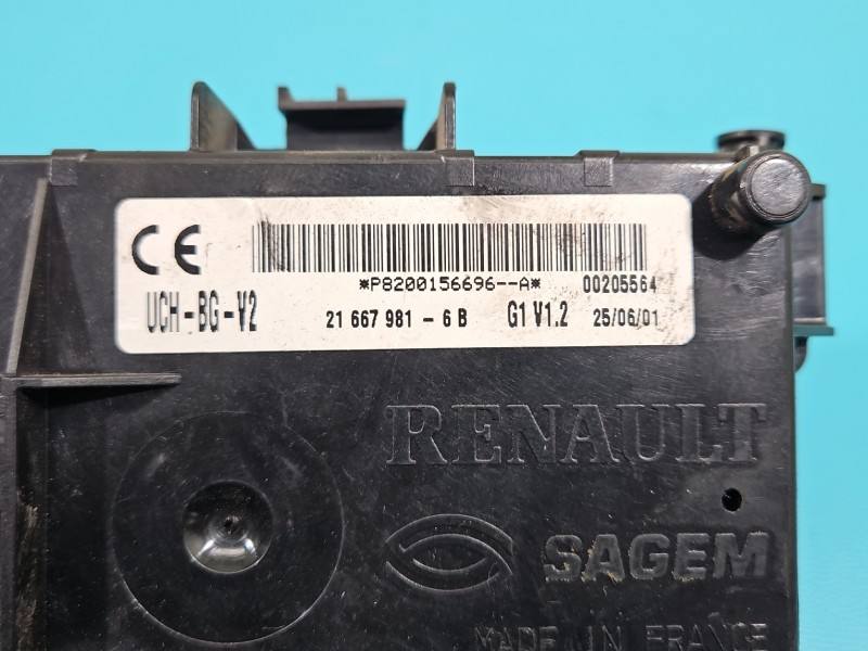 Блок управления модуль Renault Clio 8200156696-A — фото детали 3
