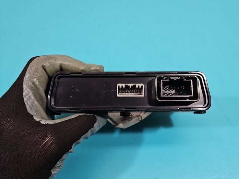 Блок керування модуль Tesla Model S 1007511-00-A — фото деталі 4