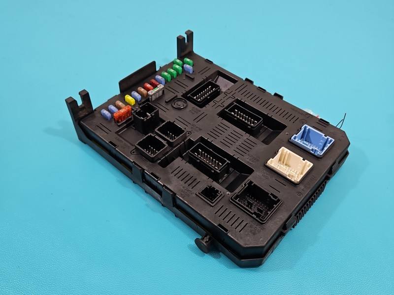Блок керування модуль Citroen C4 9660105980