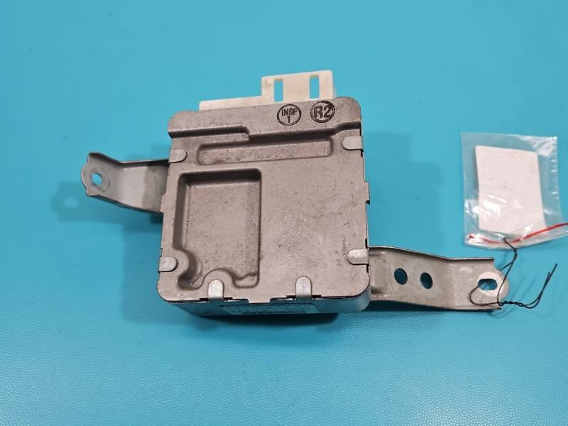 Блок керування модуль Toyota Yaris 1 89650-0D030 — фото деталі 4