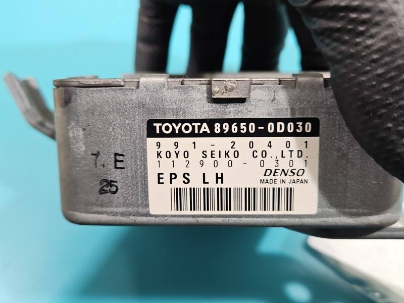 Блок керування модуль Toyota Yaris 1 89650-0D030 — фото деталі 5