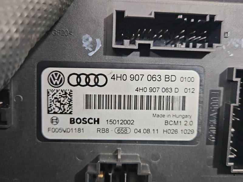 Блок керування модуль Audi A8 D4 4H0907063BD — фото деталі 3
