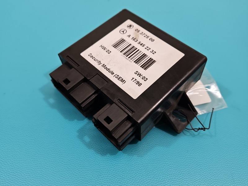 Блок керування модуль Mercedes ML W163 A1635452232