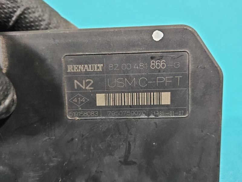 Блок керування модуль Renault Scenic 2 8200481866G — фото деталі 4