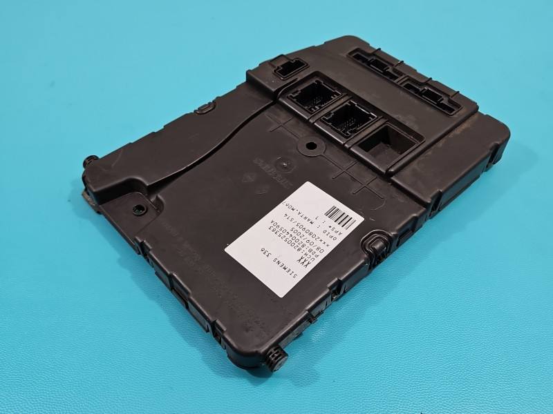 Блок керування модуль Renault Megane 2 8200525383