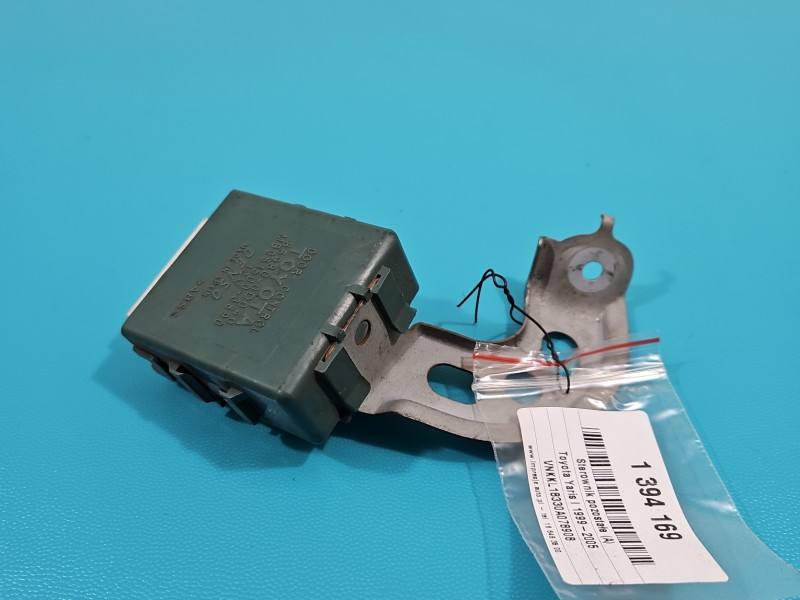Блок керування модуль Toyota Yaris 1 85980-0D040