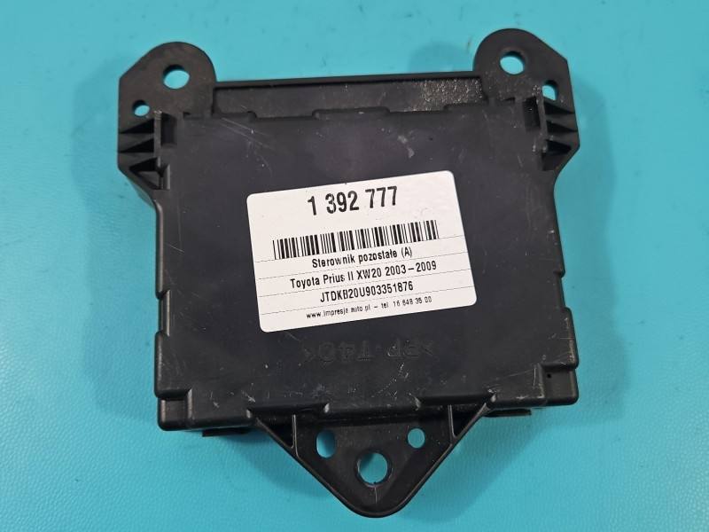 Блок керування модуль Toyota Prius 88650-47051 — фото деталі 3