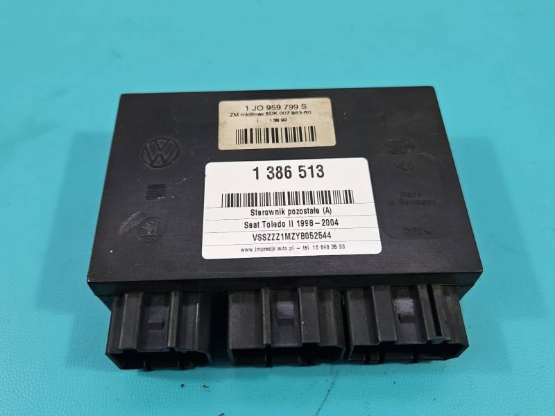 Блок керування модуль Seat Toledo 1J0959799S